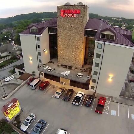 Riverside Tower Hotel Pigeon Forge Exterior photo